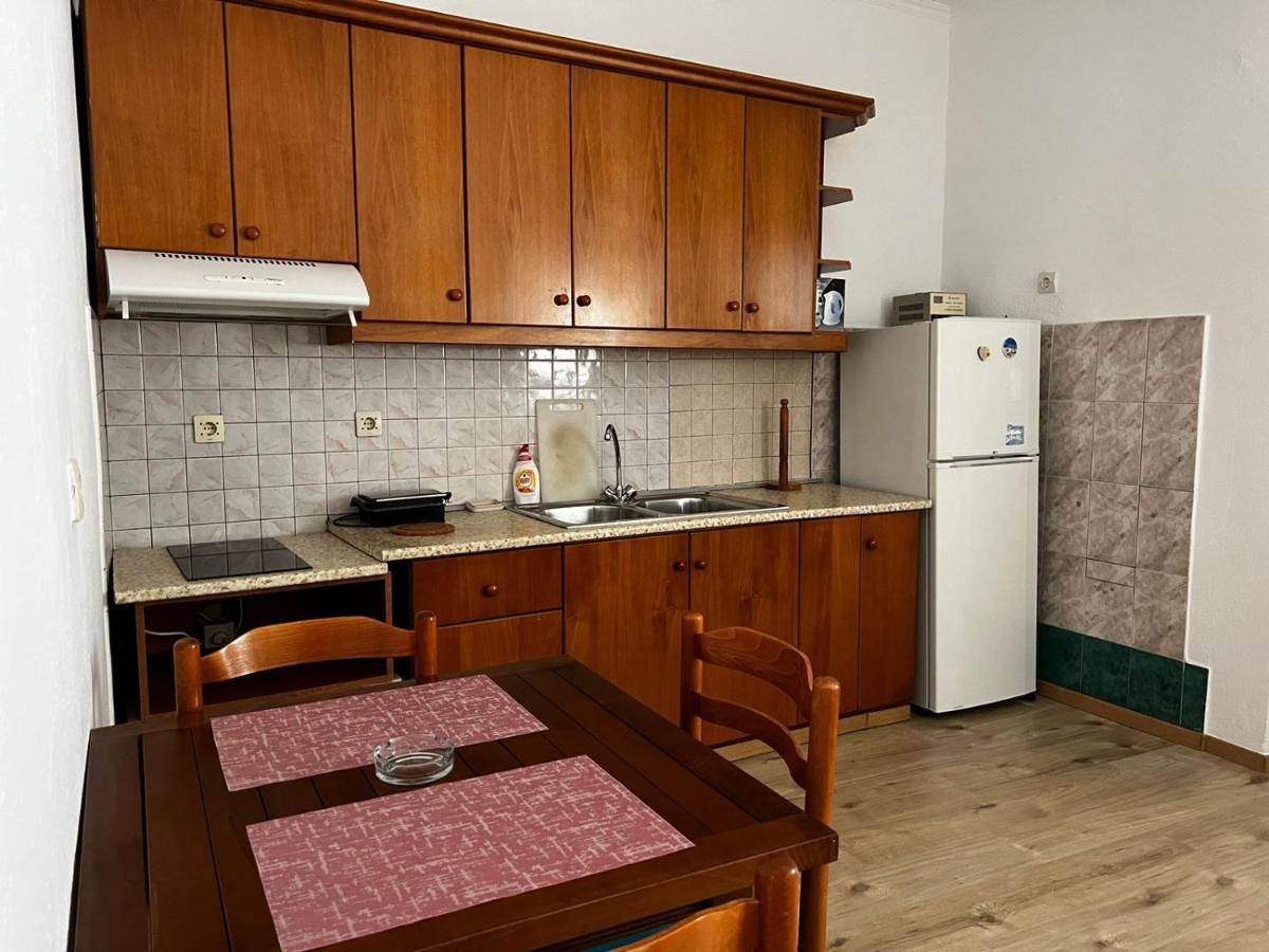Nona'S Rooms Химара Экстерьер фото