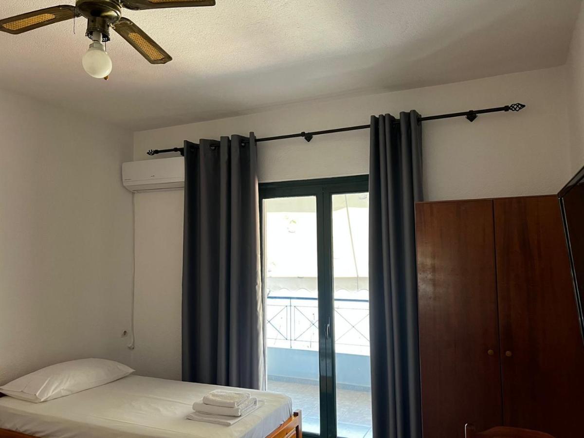 Nona'S Rooms Химара Экстерьер фото