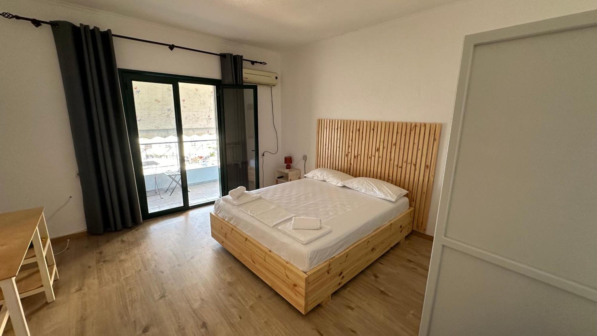 Nona'S Rooms Химара Экстерьер фото