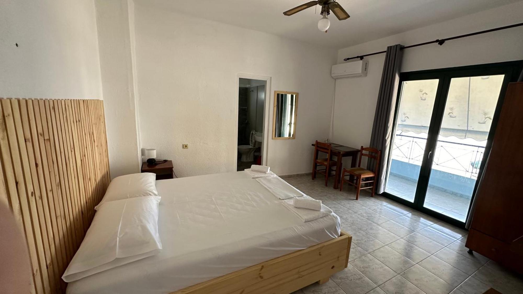 Nona'S Rooms Химара Экстерьер фото
