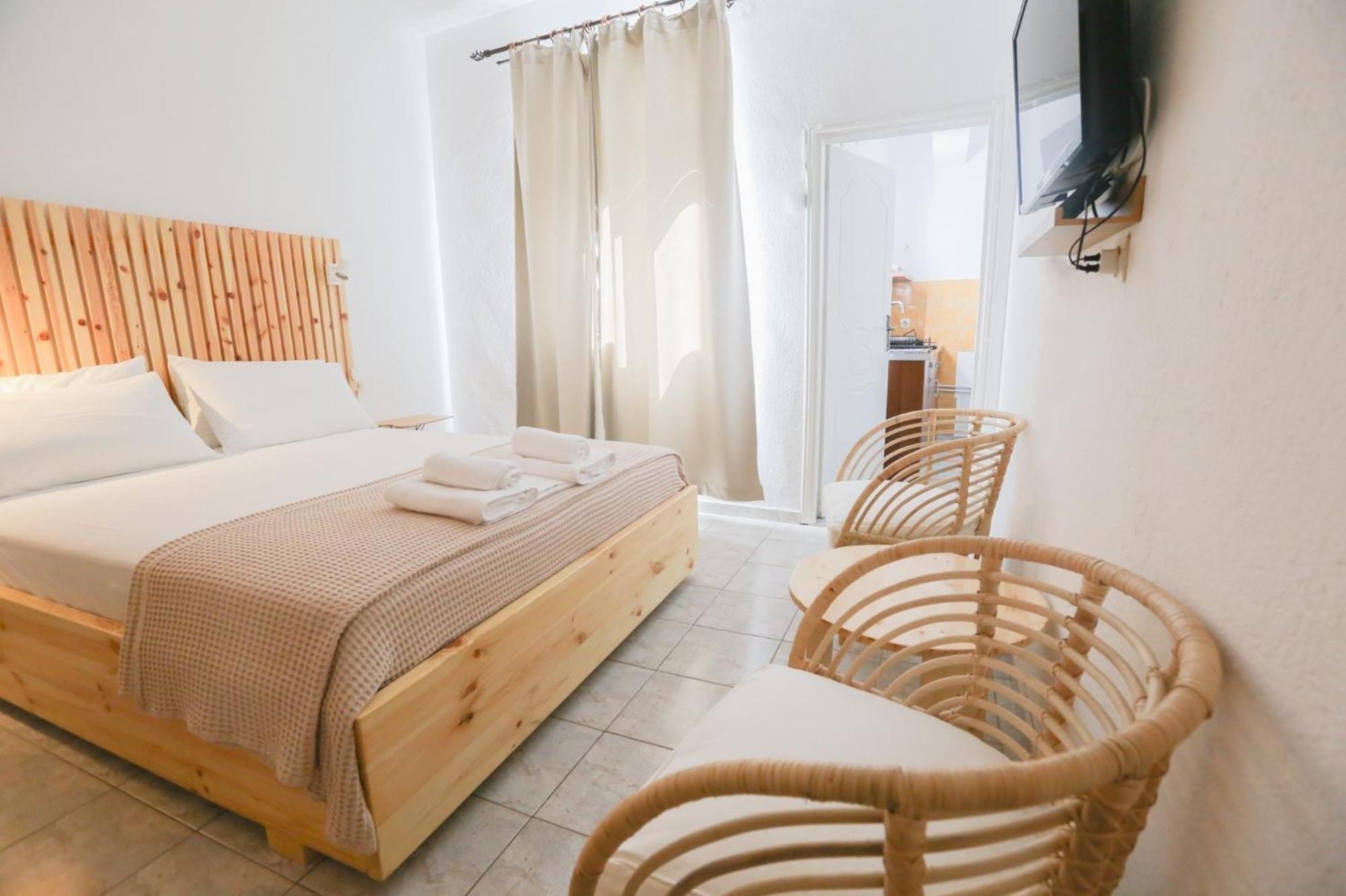 Nona'S Rooms Химара Экстерьер фото